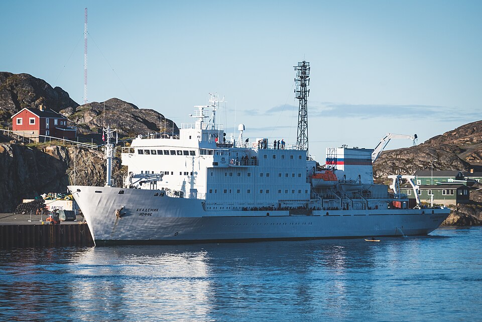Фотография судна AKADEMIK IOFFE