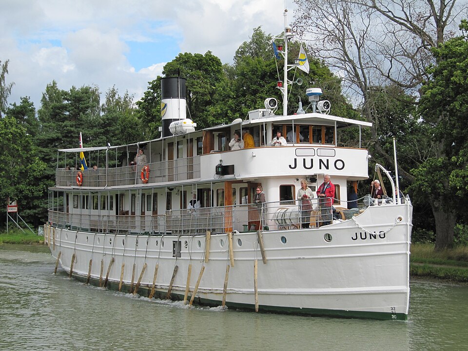 Фотография судна JUNO