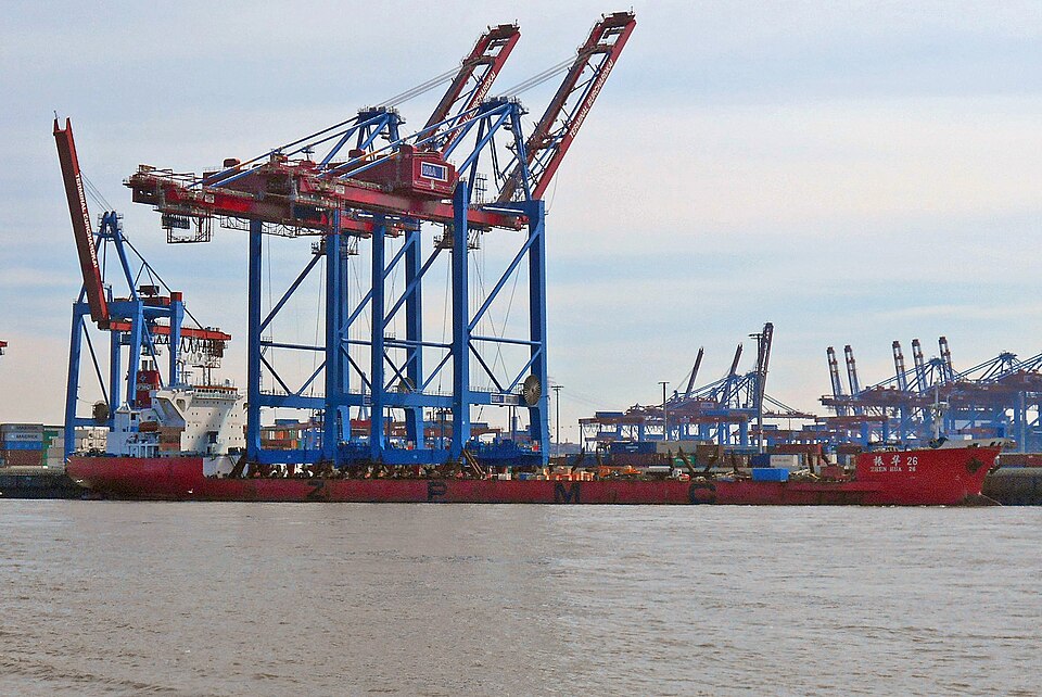 Фотография судна ZHEN HUA 26