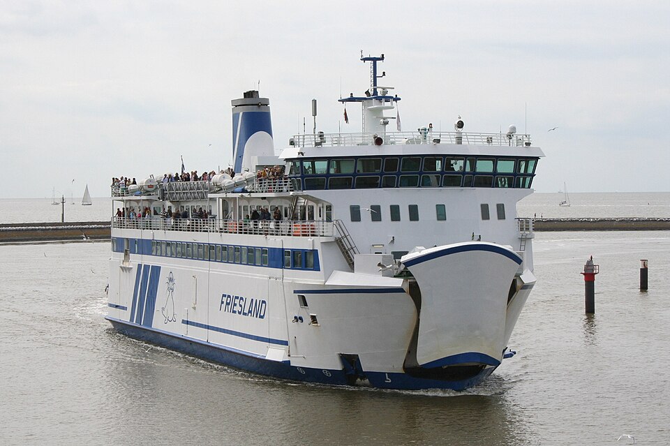 Фотография судна FRIESLAND