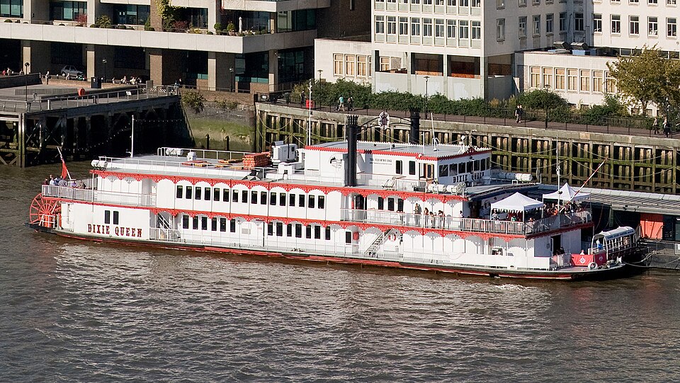 Фотография судна DIXIE QUEEN