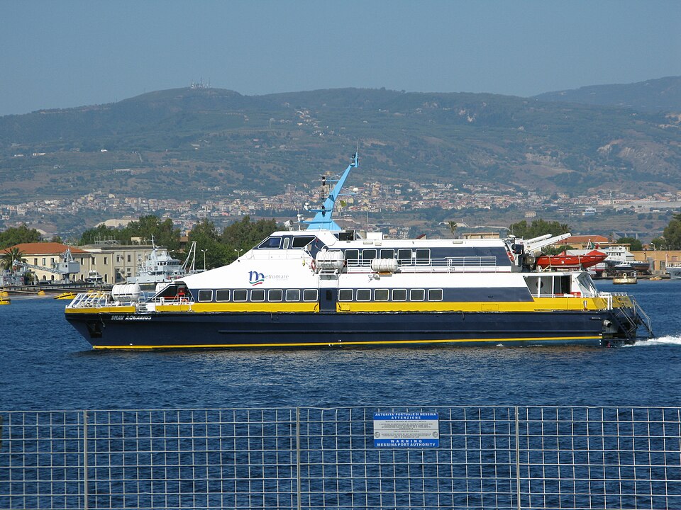 Фотография судна AQUABUS AQUARIUS