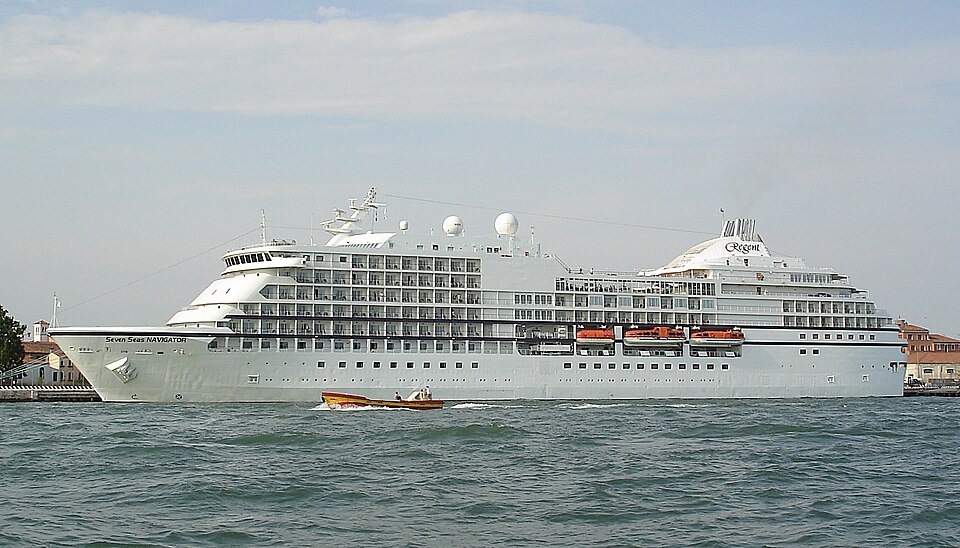 Фотография судна SEVEN SEAS NAVIGATOR