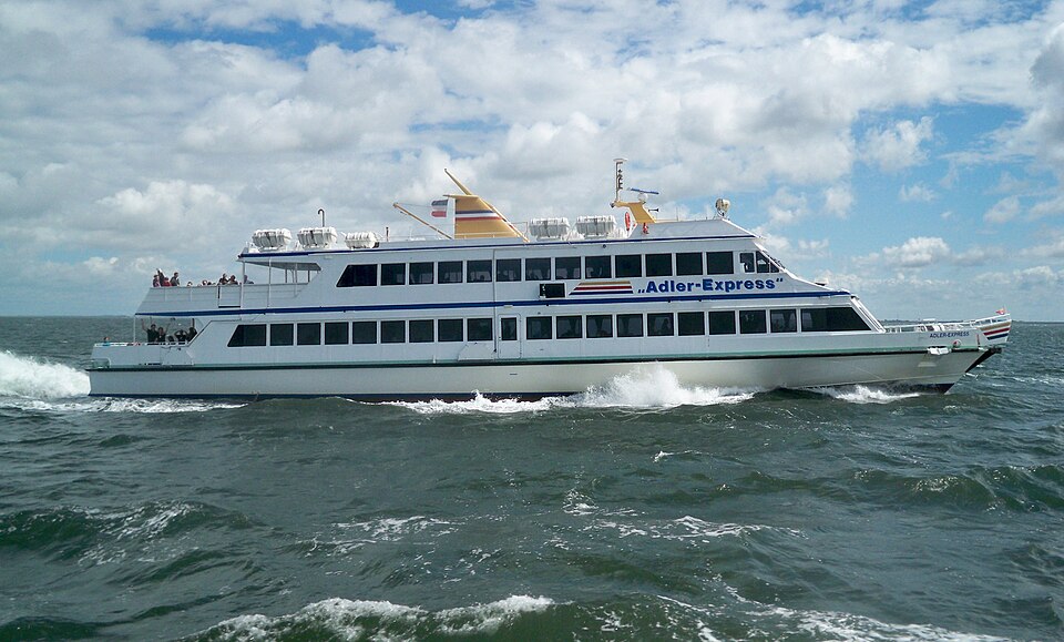 Фотография судна ADLER EXPRESS