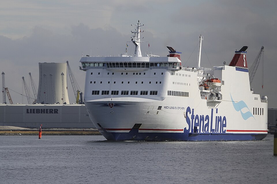 Фотография судна MECKLENBURG VORPOMMERN