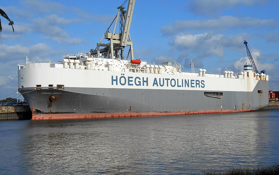 Фотография судна HOEGH TROVE