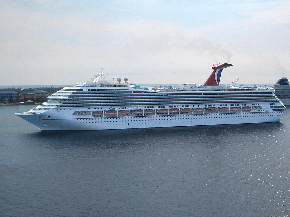 Фотография судна CARNIVAL CONQUEST