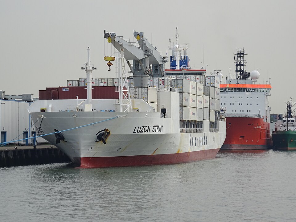 Фотография судна LUZON STRAIT