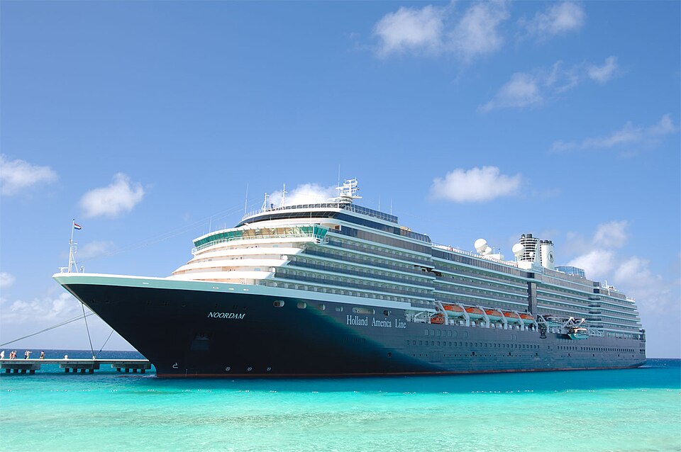 Фотография судна NOORDAM
