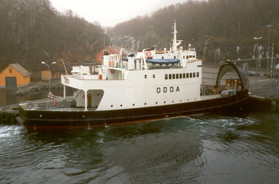 Фотография судна LUSTRAFJORD