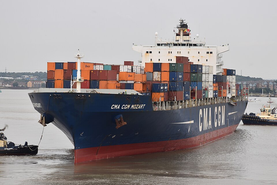 Фотография судна CMA CGM MOZART