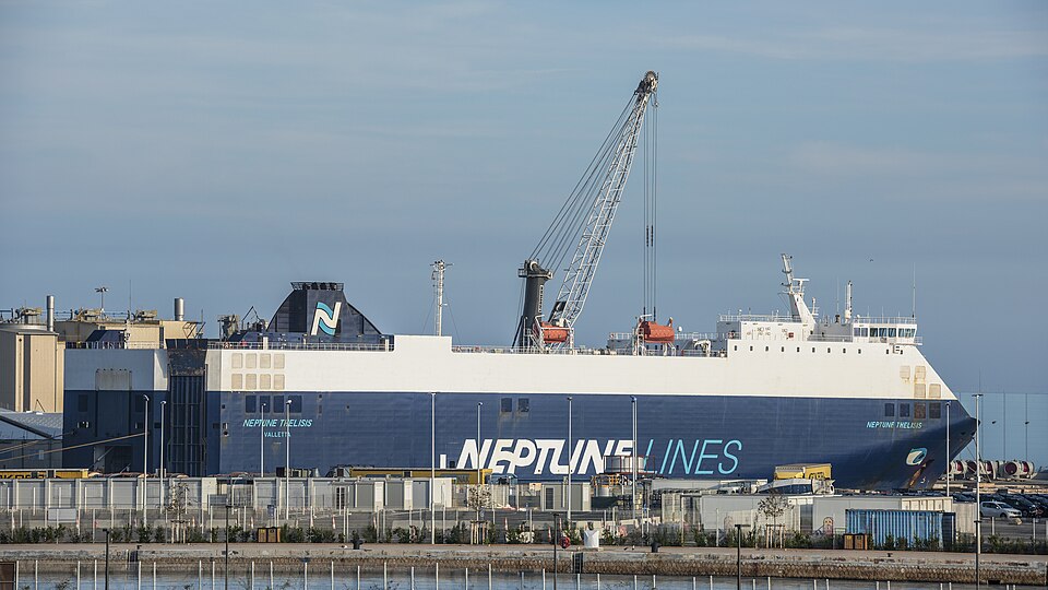 Фотография судна NEPTUNE THELISIS
