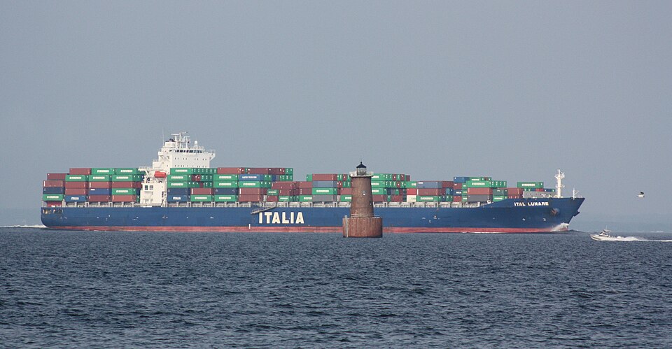 Фотография судна CMA CGM MANTA RAY