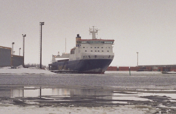 Фотография судна TUNDRALAND