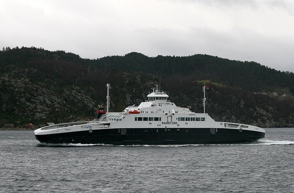 Фотография судна RAUNEFJORD