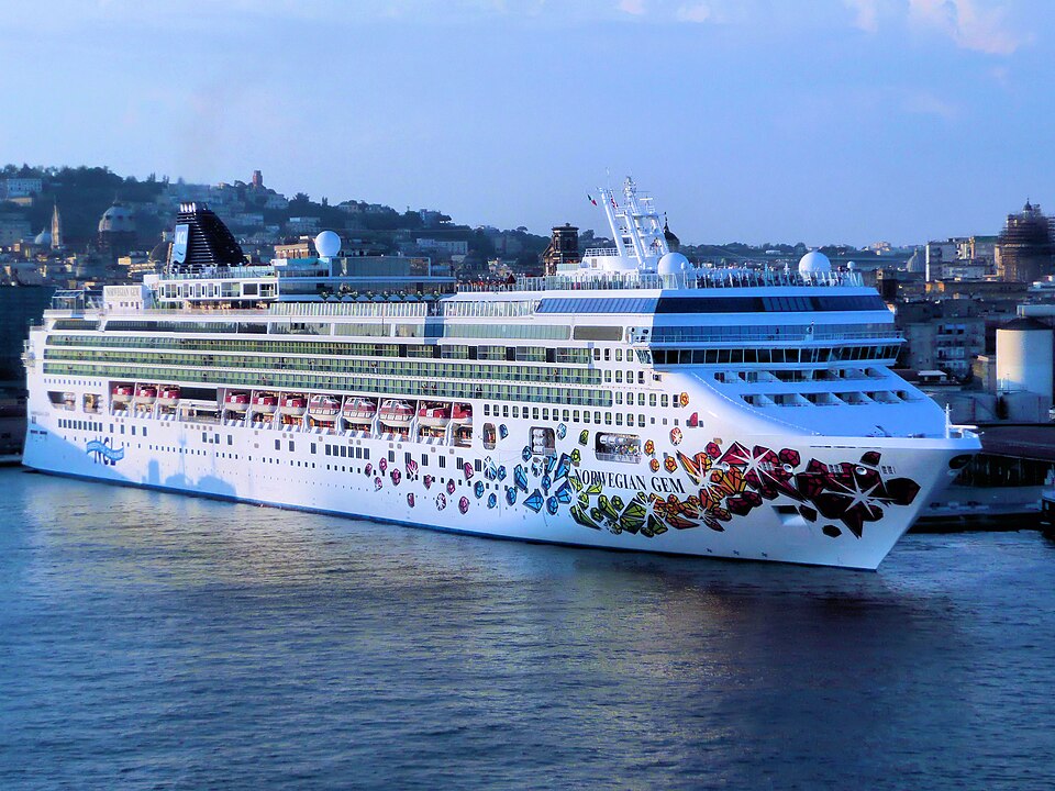 Фотография судна NORWEGIAN GEM