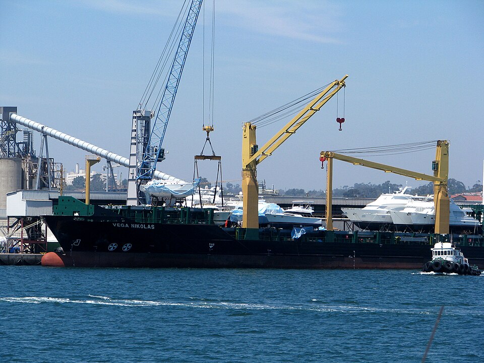 Фотография судна MSC AMIHAN F