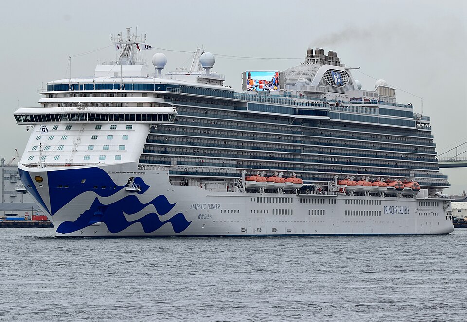 Фотография судна MAJESTIC PRINCESS