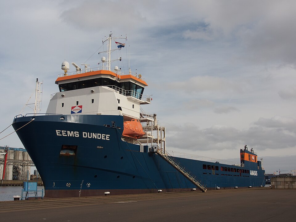 Фотография судна EEMS DUNDEE