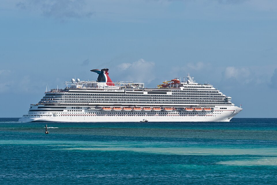 Фотография судна CARNIVAL VISTA