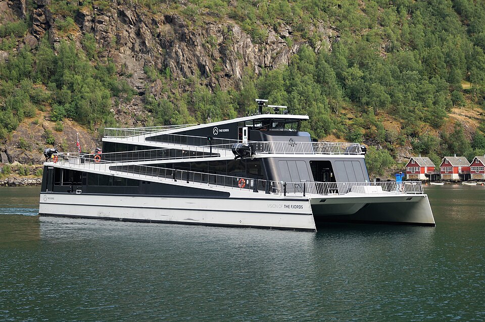 Фотография судна VISION OF THE FJORDS