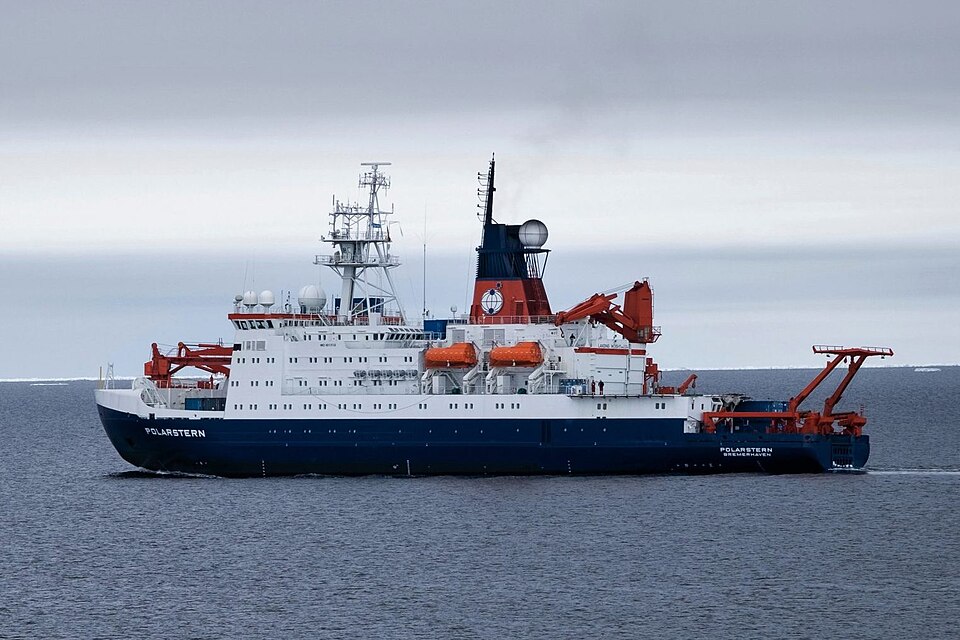 Фотография судна POLARSTERN