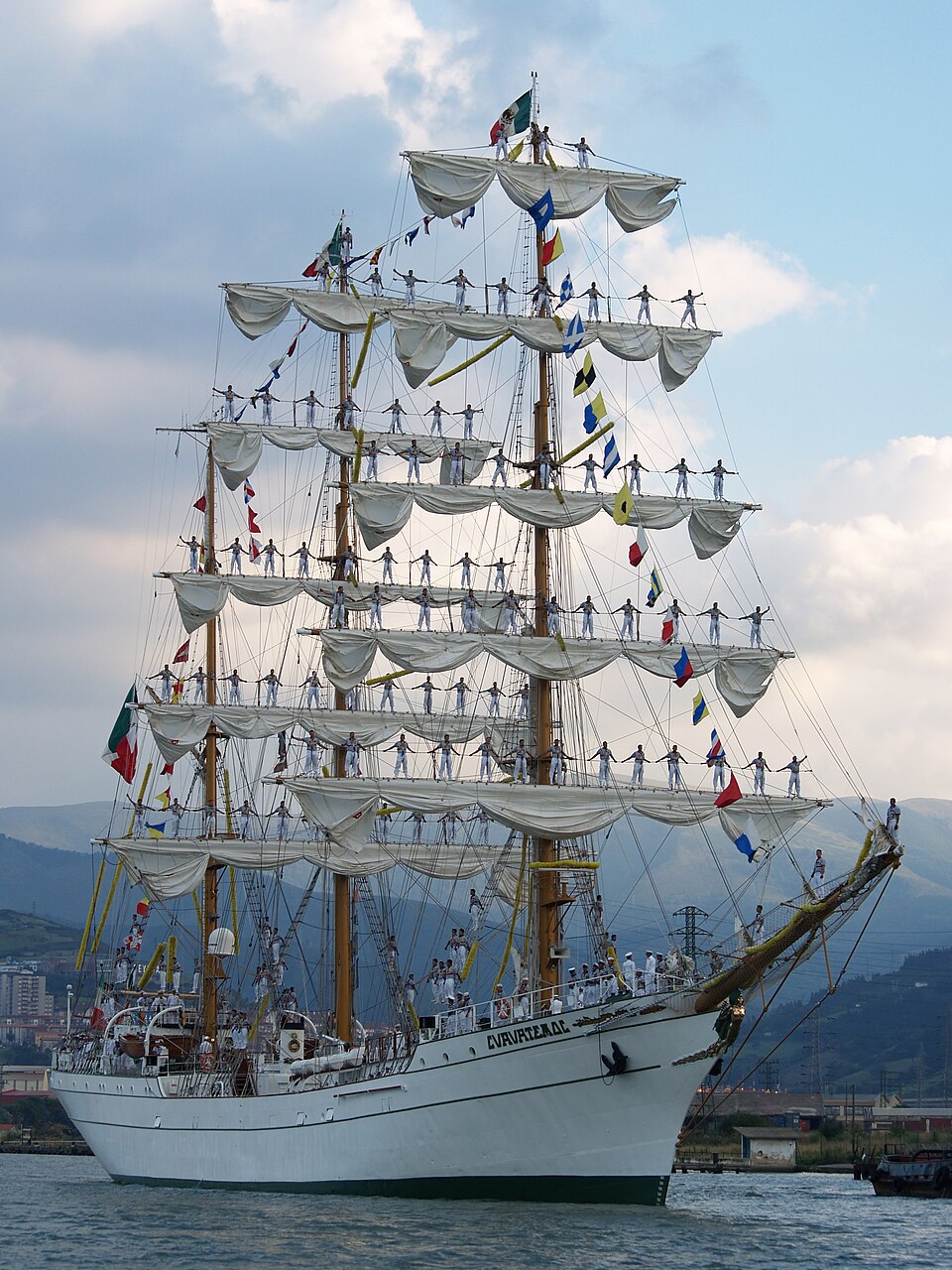 Фотография судна CUAUHTEMOC