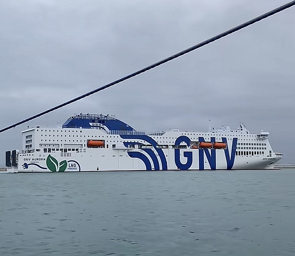 Фотография судна GNV AURORA